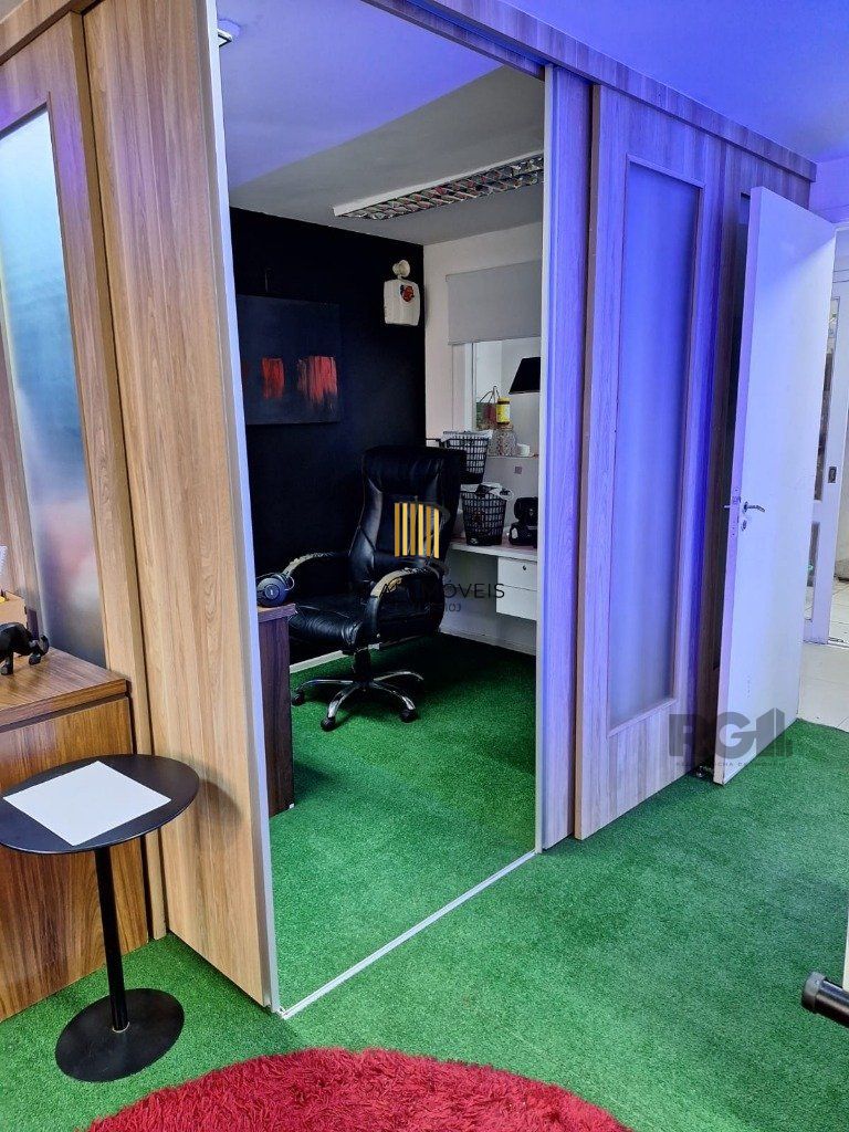 casa misto -7 salas - 325,12 m² - Menino Deus