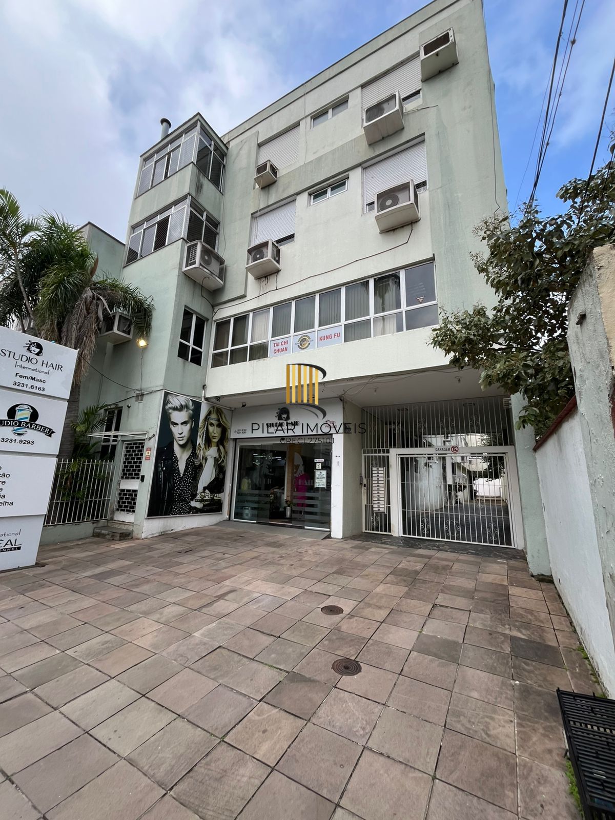 Sala Comercial 1 dormitório no bairro Menino Deus