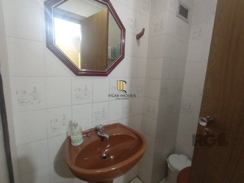Conjunto/sala - 68 m² - Centro Histórico