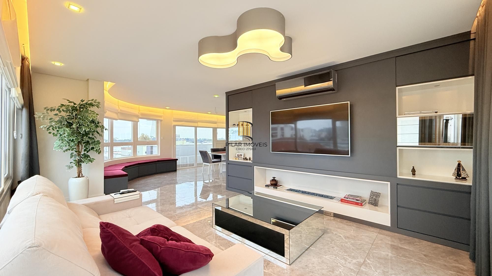 Excelente apartamento amplo com 2 dormitórios, 2 suítes mais dependência de empregada ou gabinete ou 3º dormitório