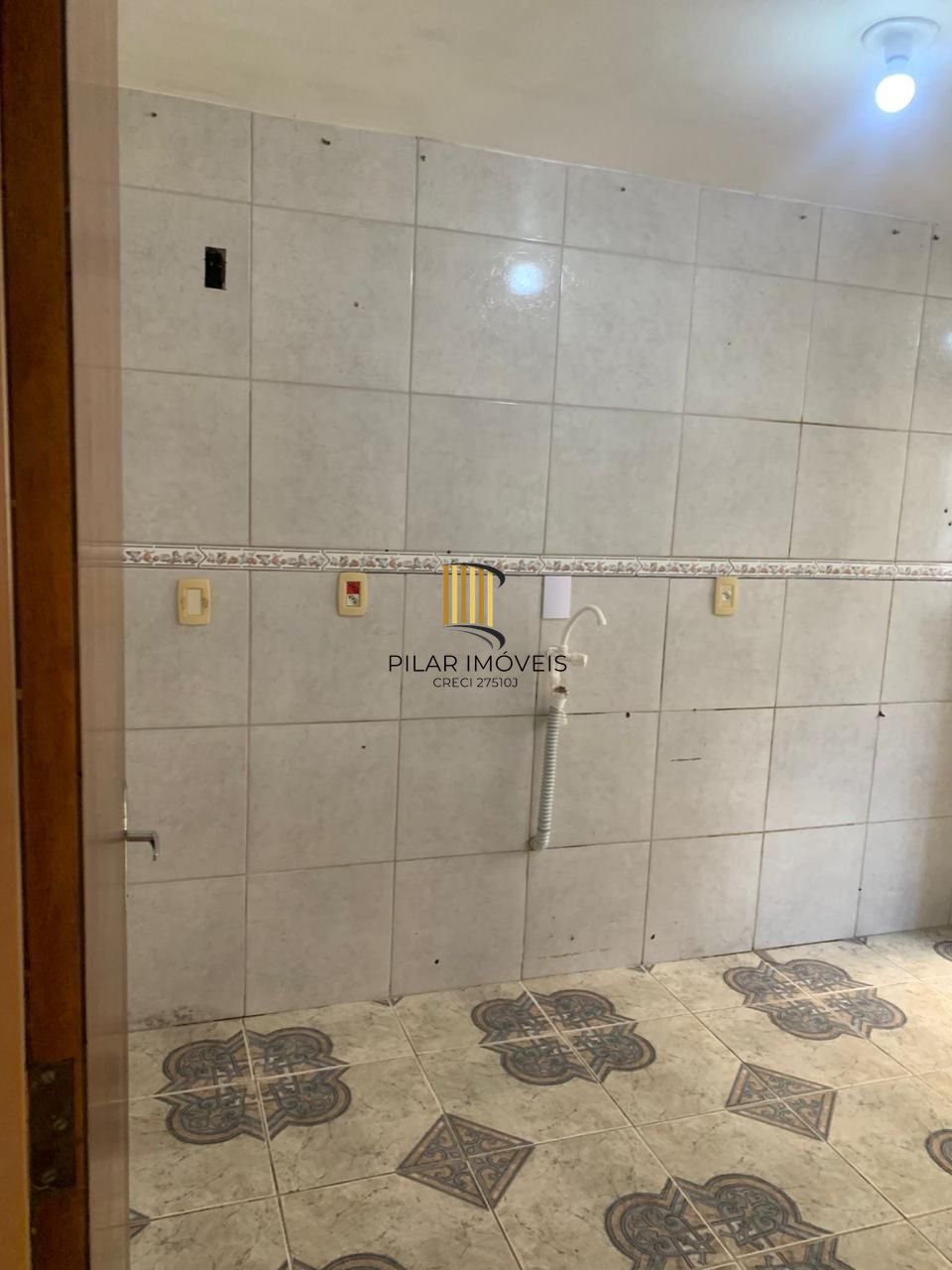 Dois dormitórios com infra estrutura