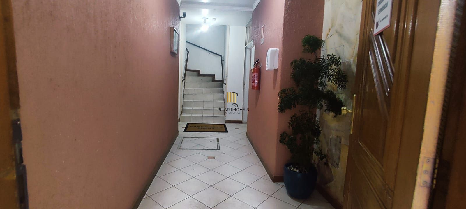 Apartamento 2 dormitórios no Cristal