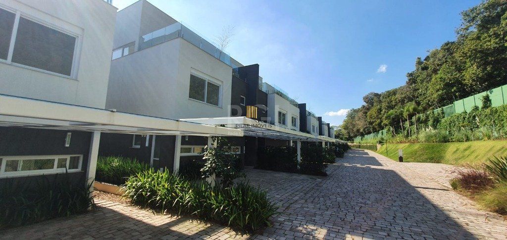 Casa Condominio para Venda - 459.77m², 3 dormitórios, sendo 3 suites, 3 vagas - Pedra Redonda