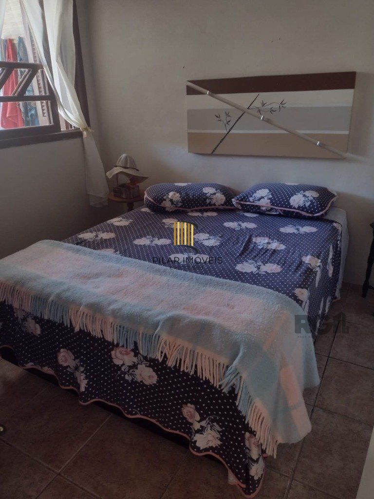 CASA -  2 dorms - 2 vagas - 57,00 m² - CIDREIRA