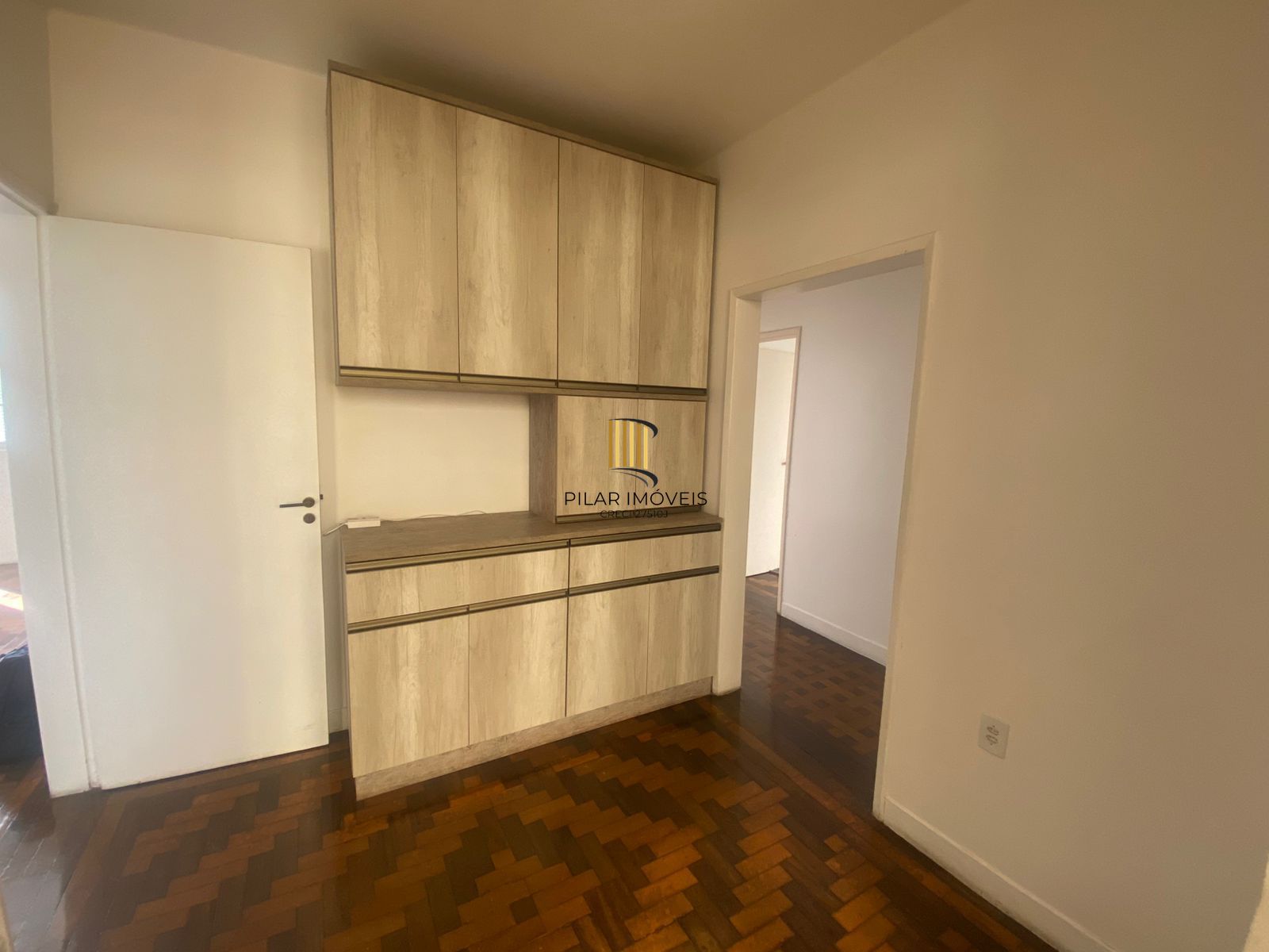 Apartamento 3 dormitórios 2 banheiros e sacada Menino Deus