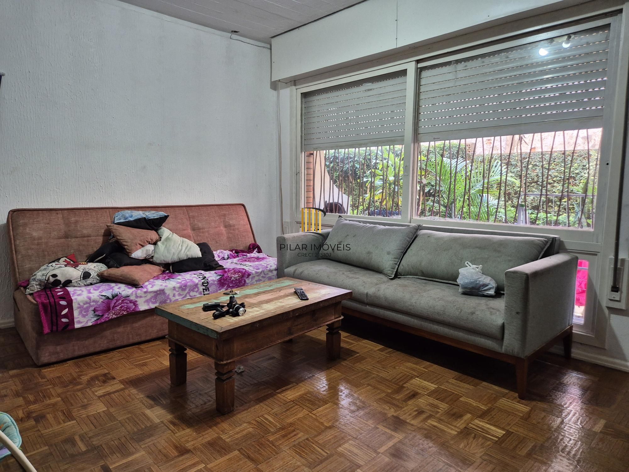 Casa de condomínio com 3 dormitórios