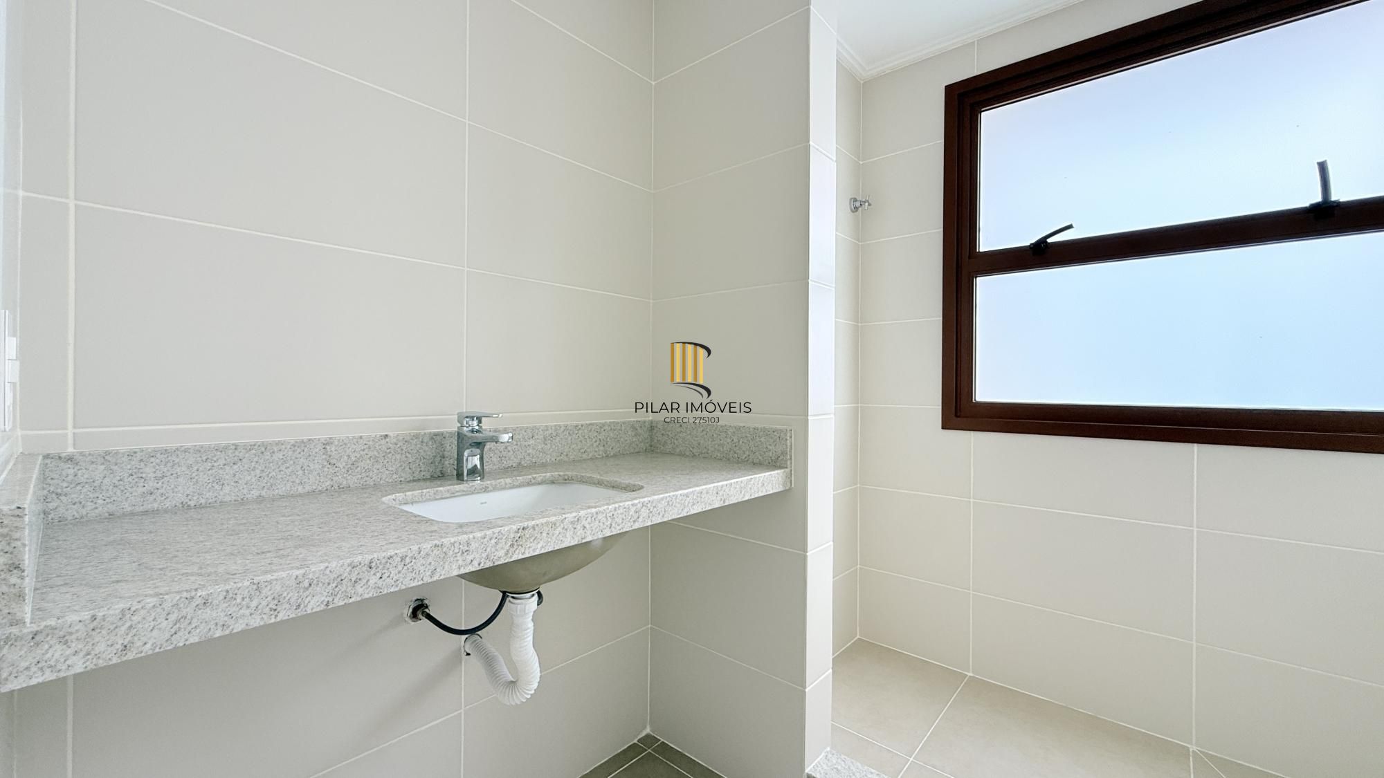 APARTAMENTO 115m2 com 3 DORMITÓRIOS, 1 SUÍTE MASTER E 2 AMERICANAS