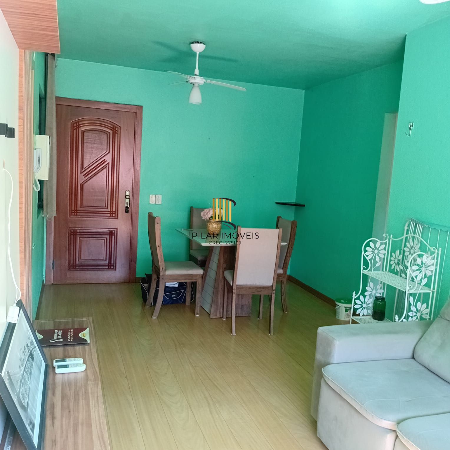 Apartamento 1 dormitório mobiliado .