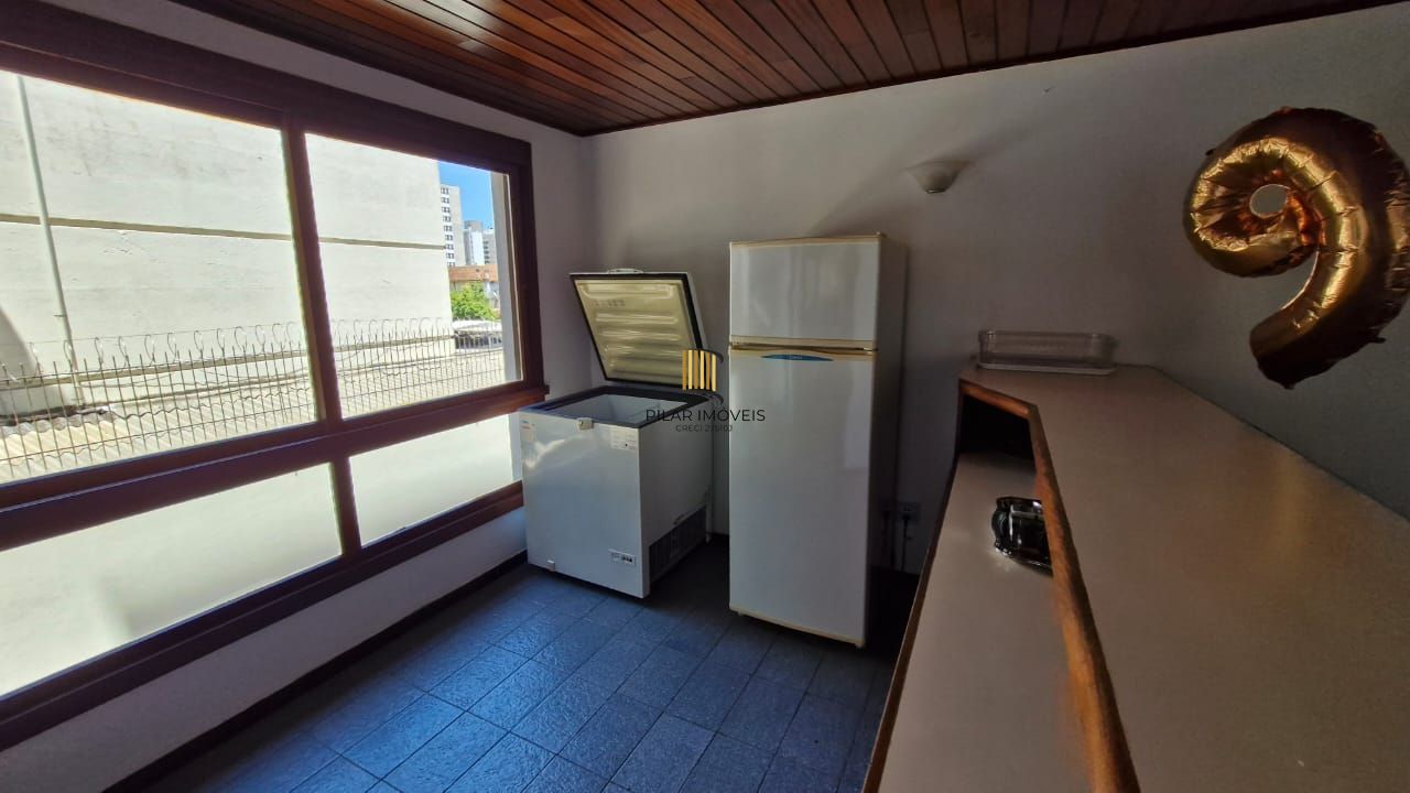 Apartamento na Av. Getulio Vargas com 3 dormitórios sendo uma suíte, 1 garagem