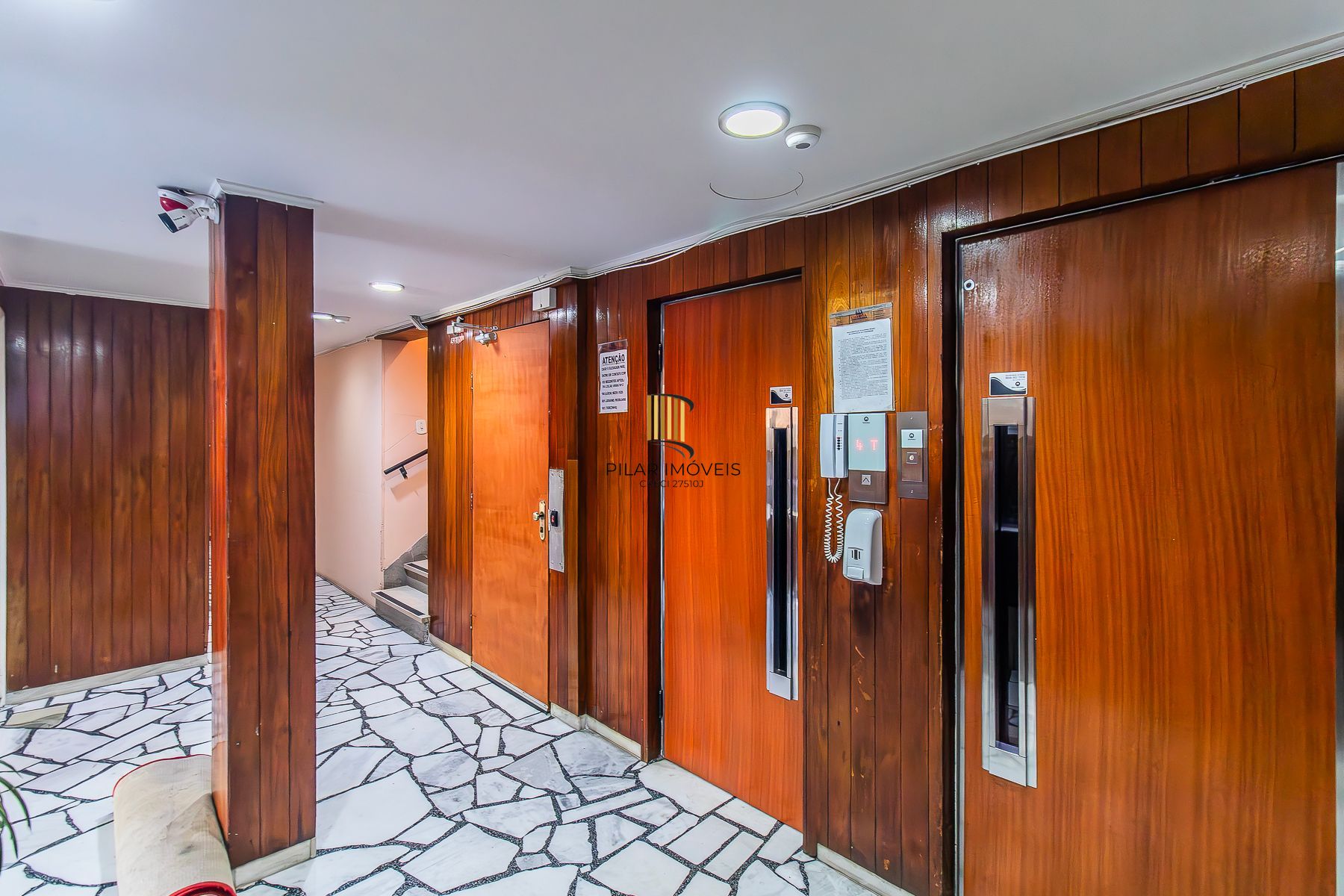 Apartamento 2 dormitórios no bairro Centro Histórico