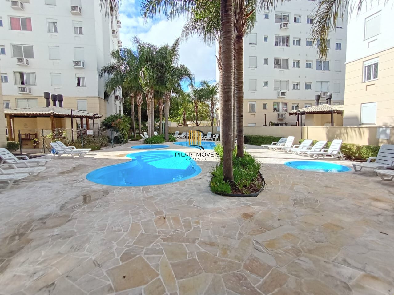 Apartamento 2 dormitórios no bairro Cristal