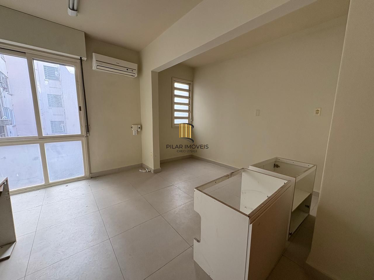 Sala comercial 26,73m² no centro de Porto Alegre