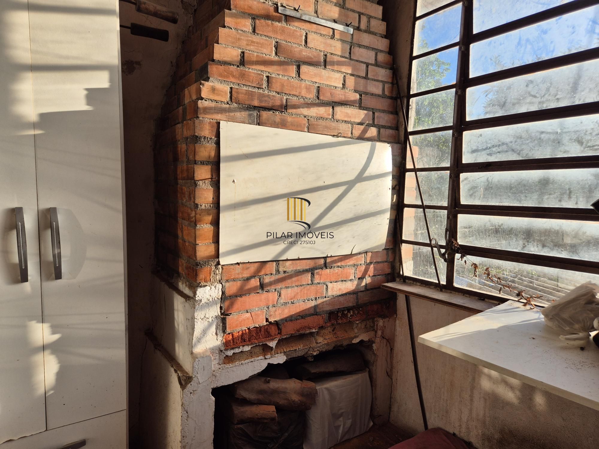 Casa com amplo jardim