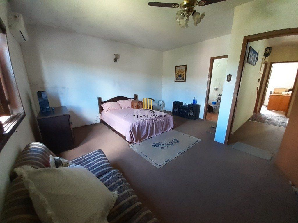 Casa para Venda - 185m², 4 dormitórios, sendo 1 suites, 2 vagas - Jardim Sabará