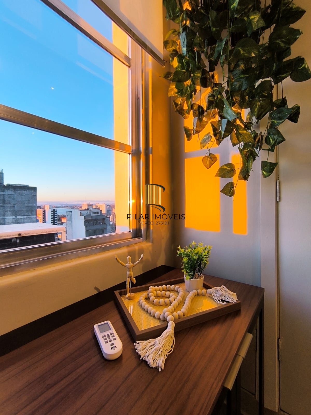 Sala Comercial com vista para o Guaíba