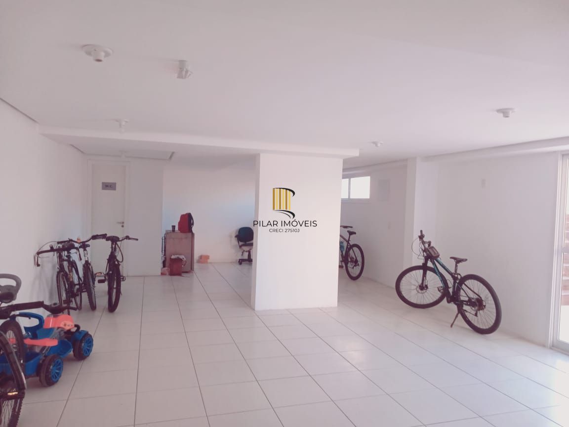 Apartamento dois dormitórios com vaga para um carro escriturada e coberta