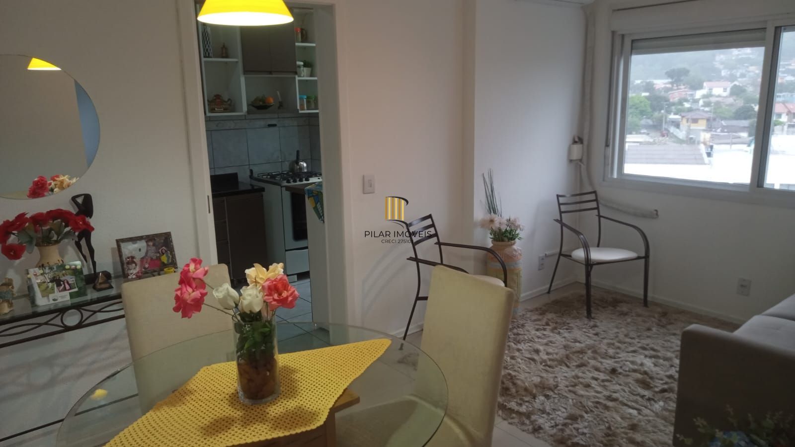 Apartamento diferenciado, dois dormitórios - Estacionamento