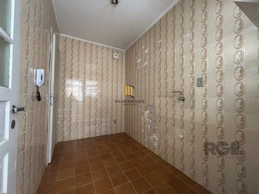 APARTAMENTO - 1 dormitório - 1 vaga - 45,13 m² - MENINO DEUS