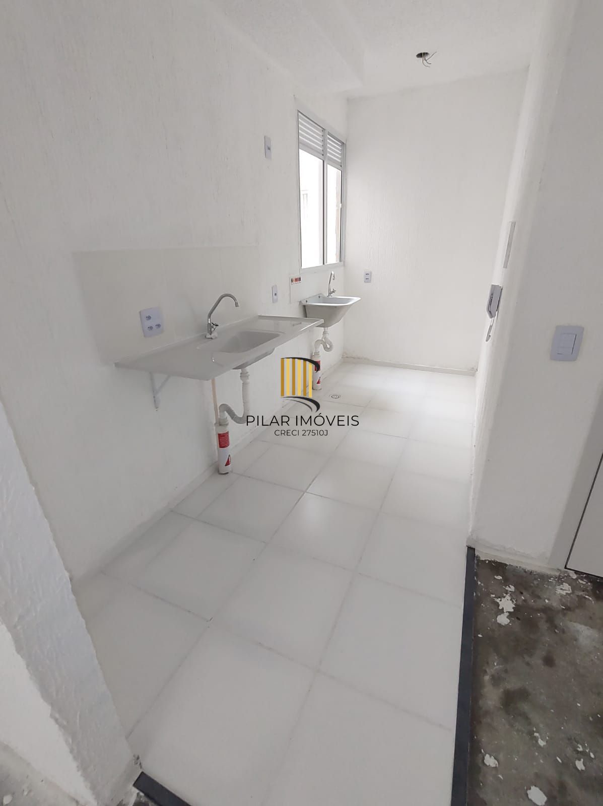 Apartamento Novo de 2 Dormitórios c/ Vaga no Sarandi