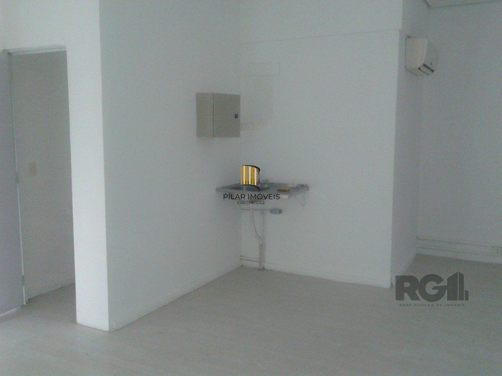 Loja -  214,20 m² - Moinhos de Vento