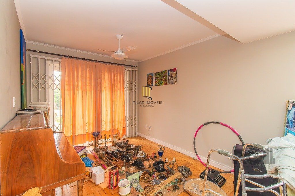 casa - 3 dorms. - 3 vagas - 290 m² - Três Figueiras
