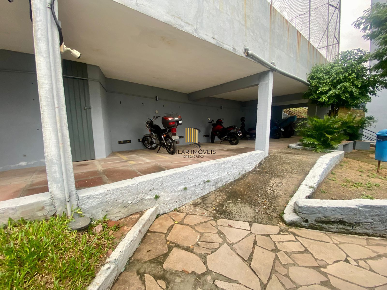 Apartamento de 1 dormitório, elevador, 38,42m2, bairro Azenha