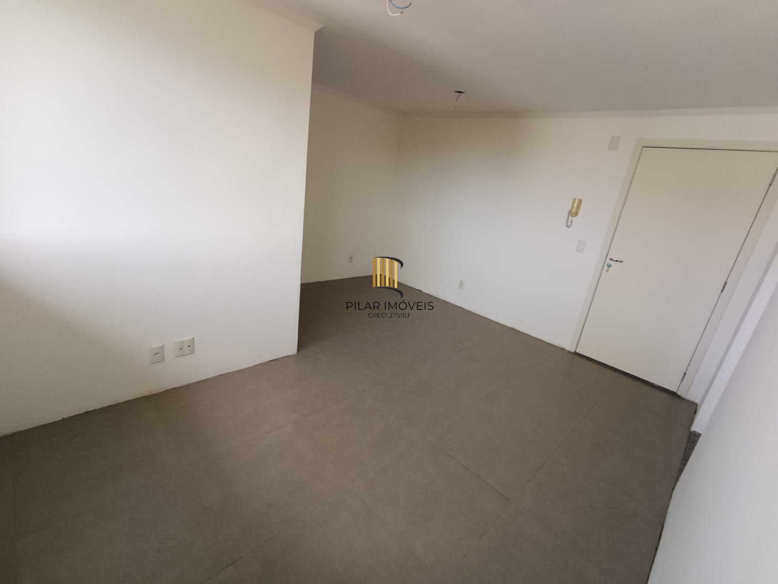 Apartamento em Porto Alegre, no bairro Vila Nova, com 2 dormitório