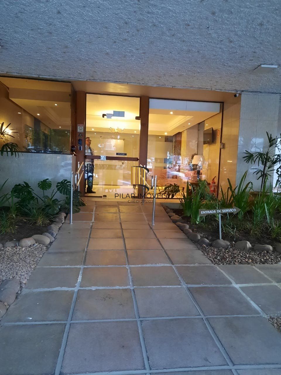 Apartamento 3 dormitórios no bairro Moinhos de Vento