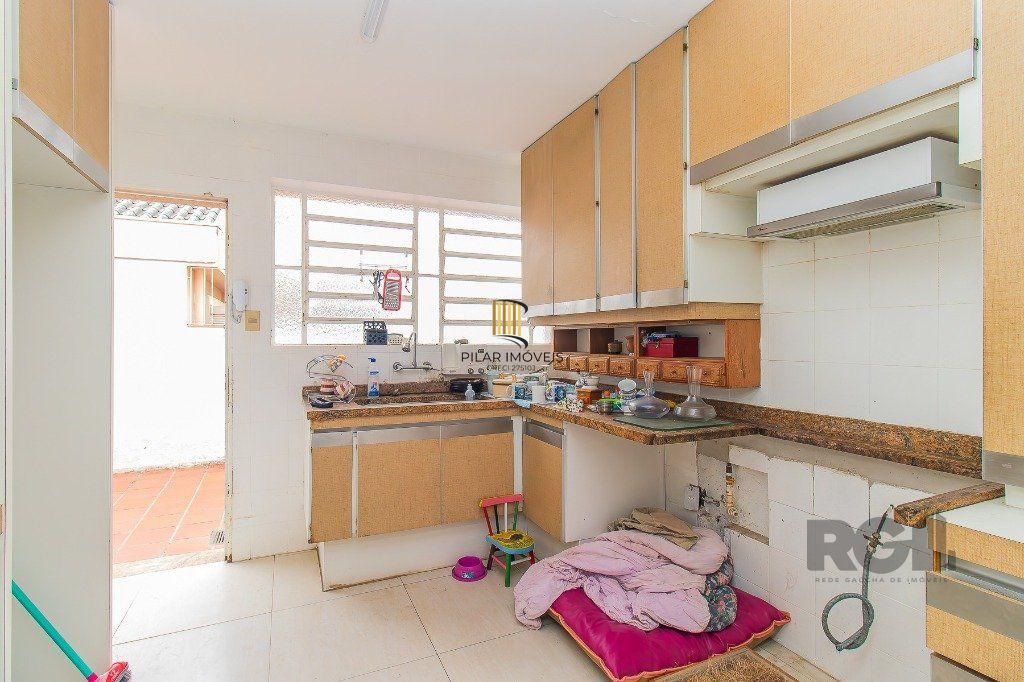 casa - 3 dorms. - 3 vagas - 290 m² - Três Figueiras