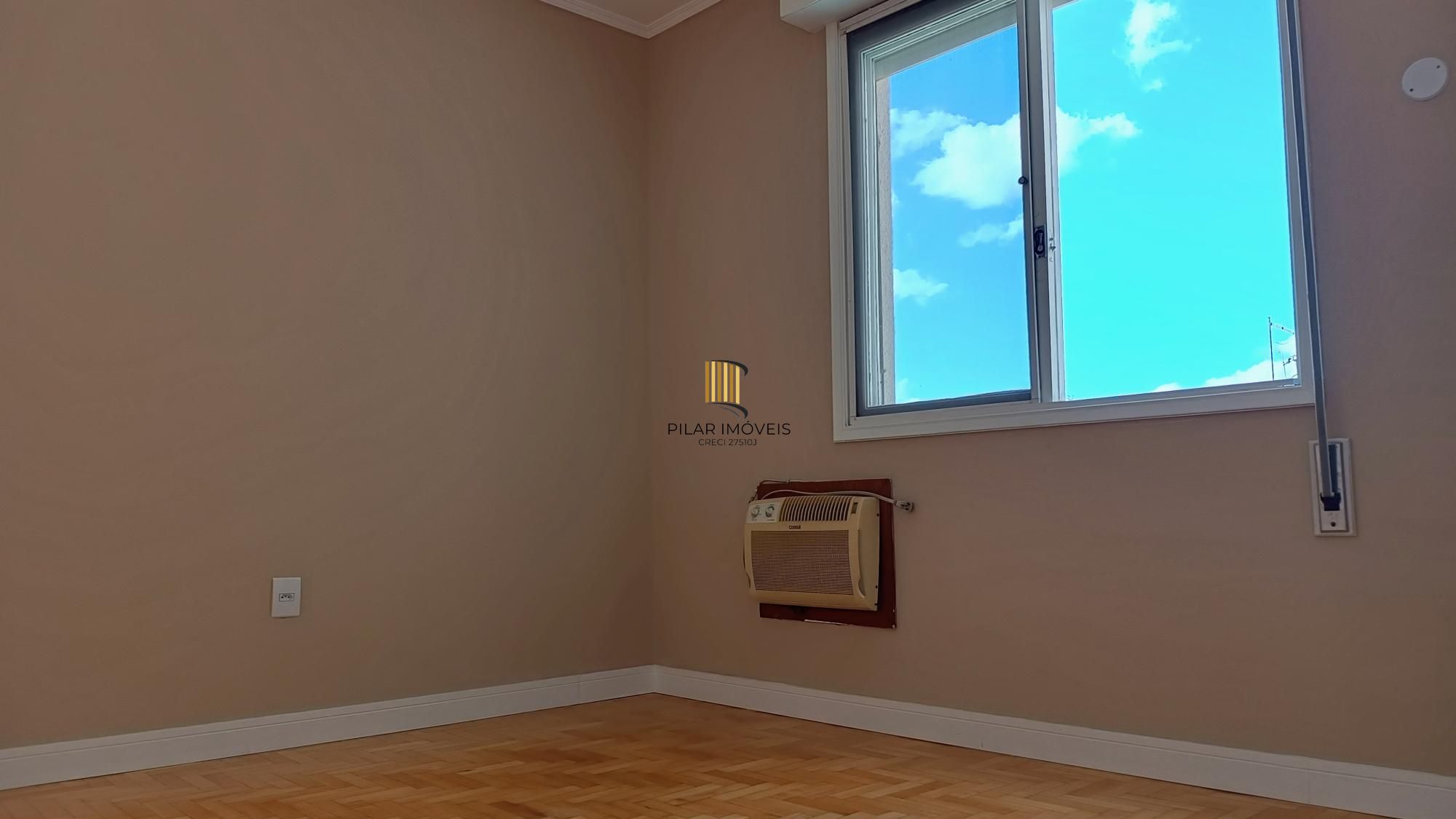 Apartamento 3 dormitórios 1 vaga no Bairro Floresta