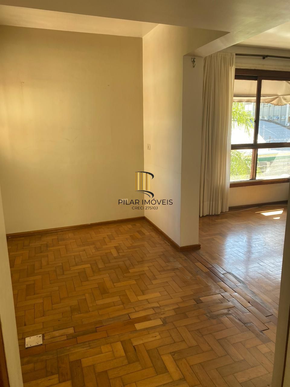 Apto 03 dormitórios, Botafogo, 831 esquina de Getulio Vargas