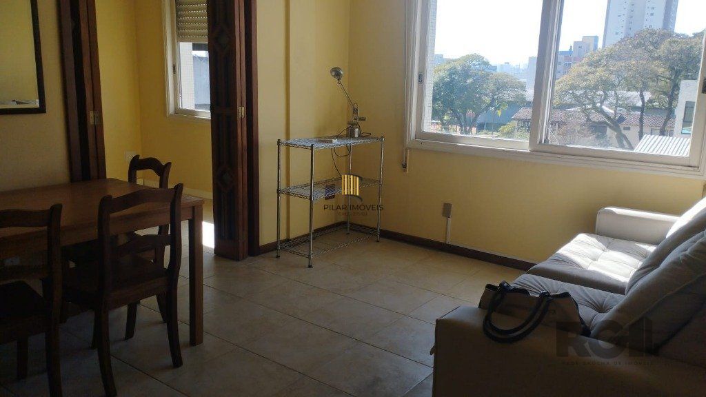 apartamento - 2 dormitórios - 75,69 m² - Menino Deus
