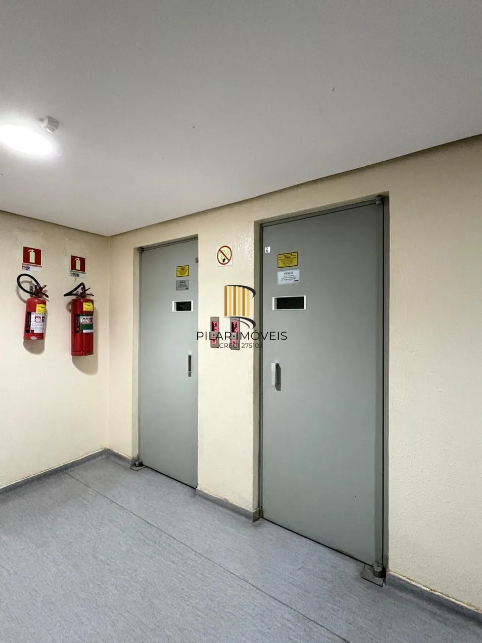 Sala comercial desocupada