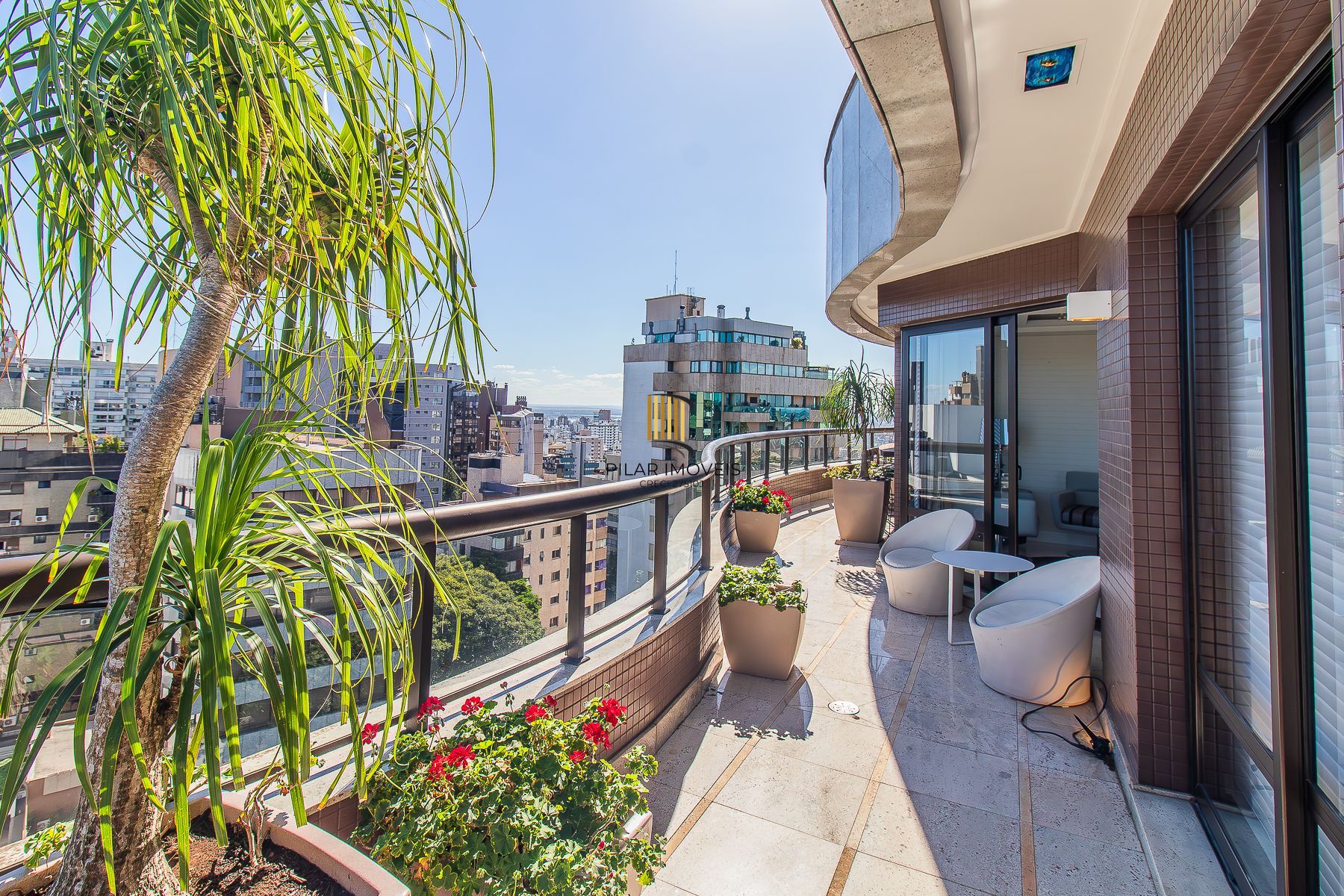 Apartamento cobertura - 4 dorms.  6 vagas - 500 m² -  Auxiliadora
