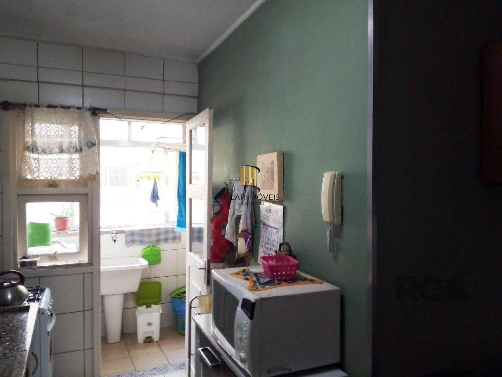 APARTAMENTO - 2 dorms.  70,20 m² - MENINO DEUS