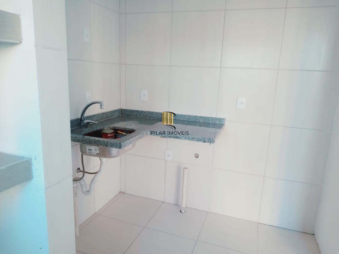 Apartamento dois dormitórios com vaga para um carro escriturada e coberta