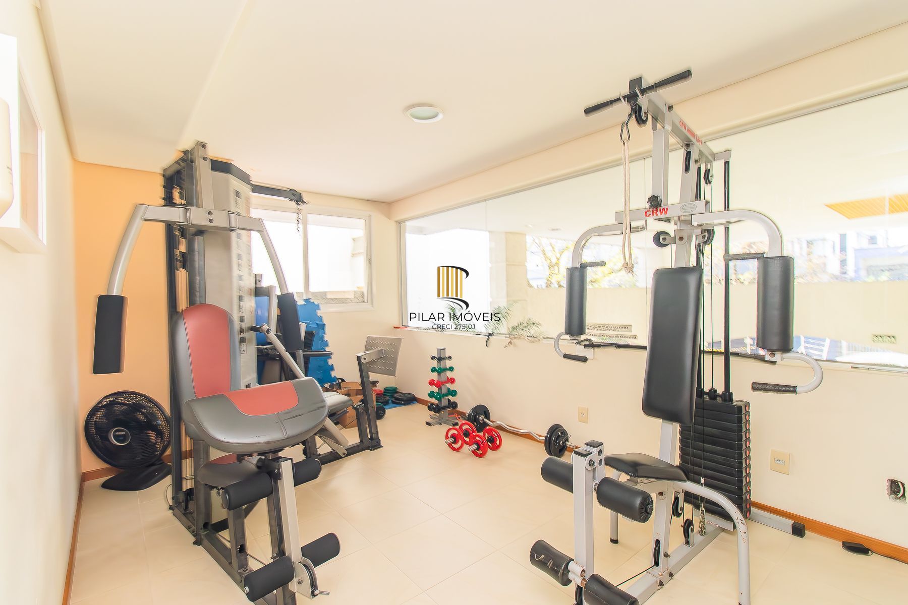 2D com suíte, vaga e churrasqueira