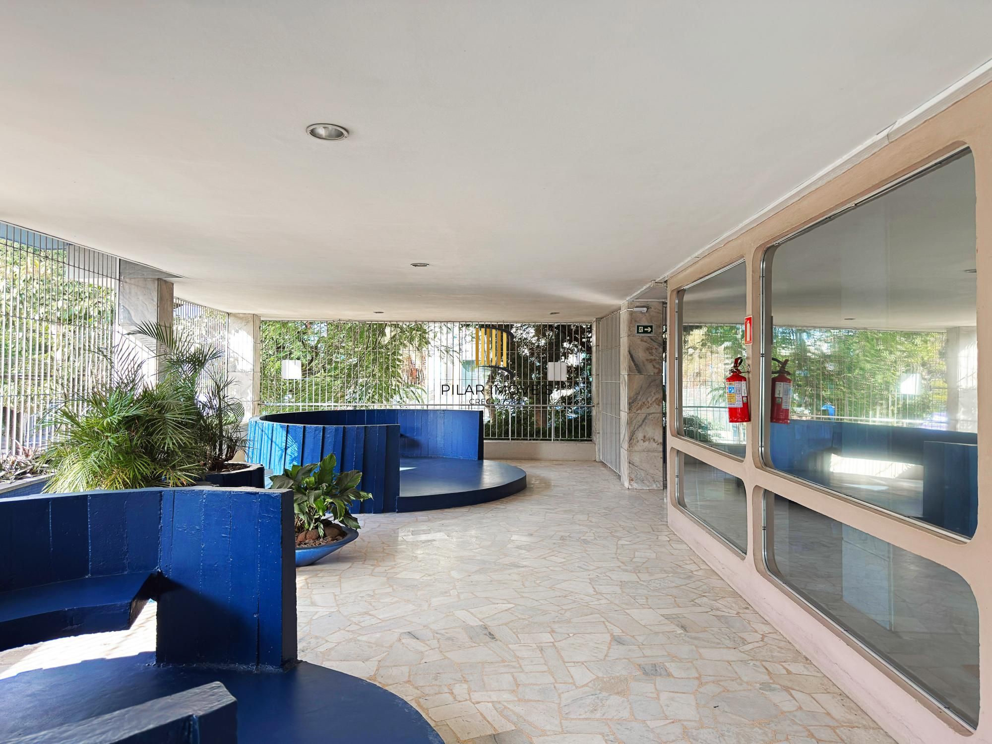 231,8 m², 3 dormitórios com suíte, 1 vaga