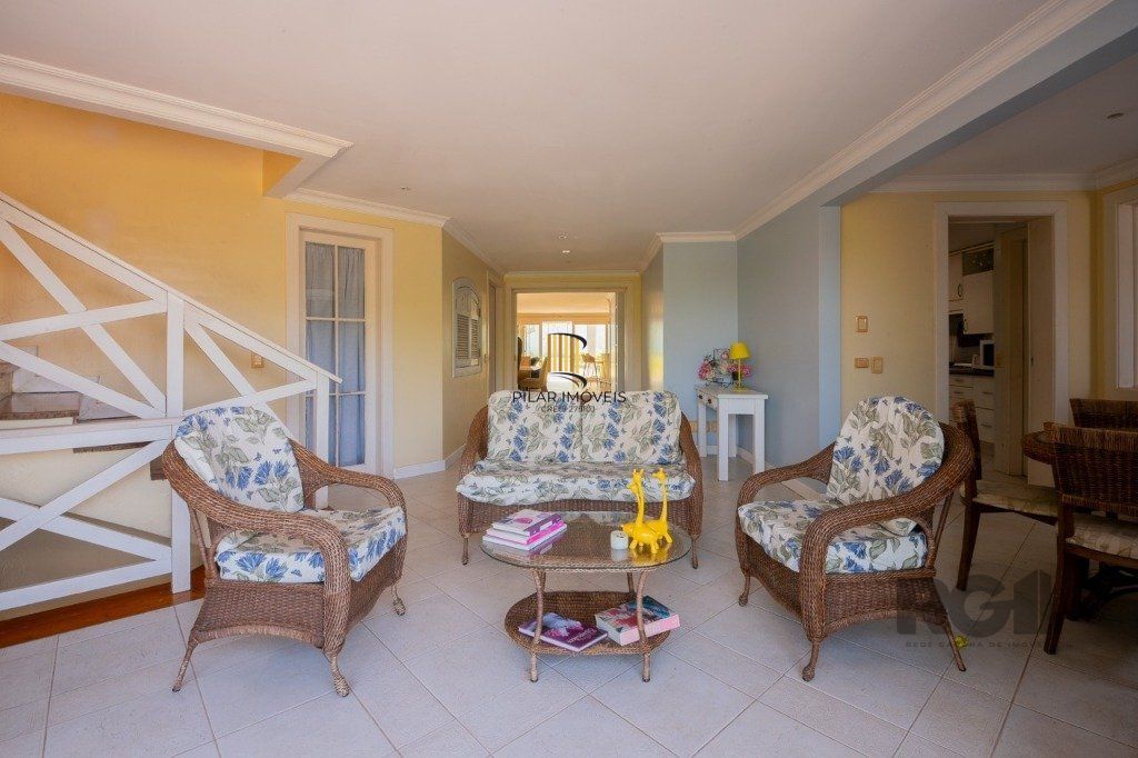 Casa - 4 suítes - 3 vagas - 350 m² - BAIRRO CHÁCARA DAS PEDRAS