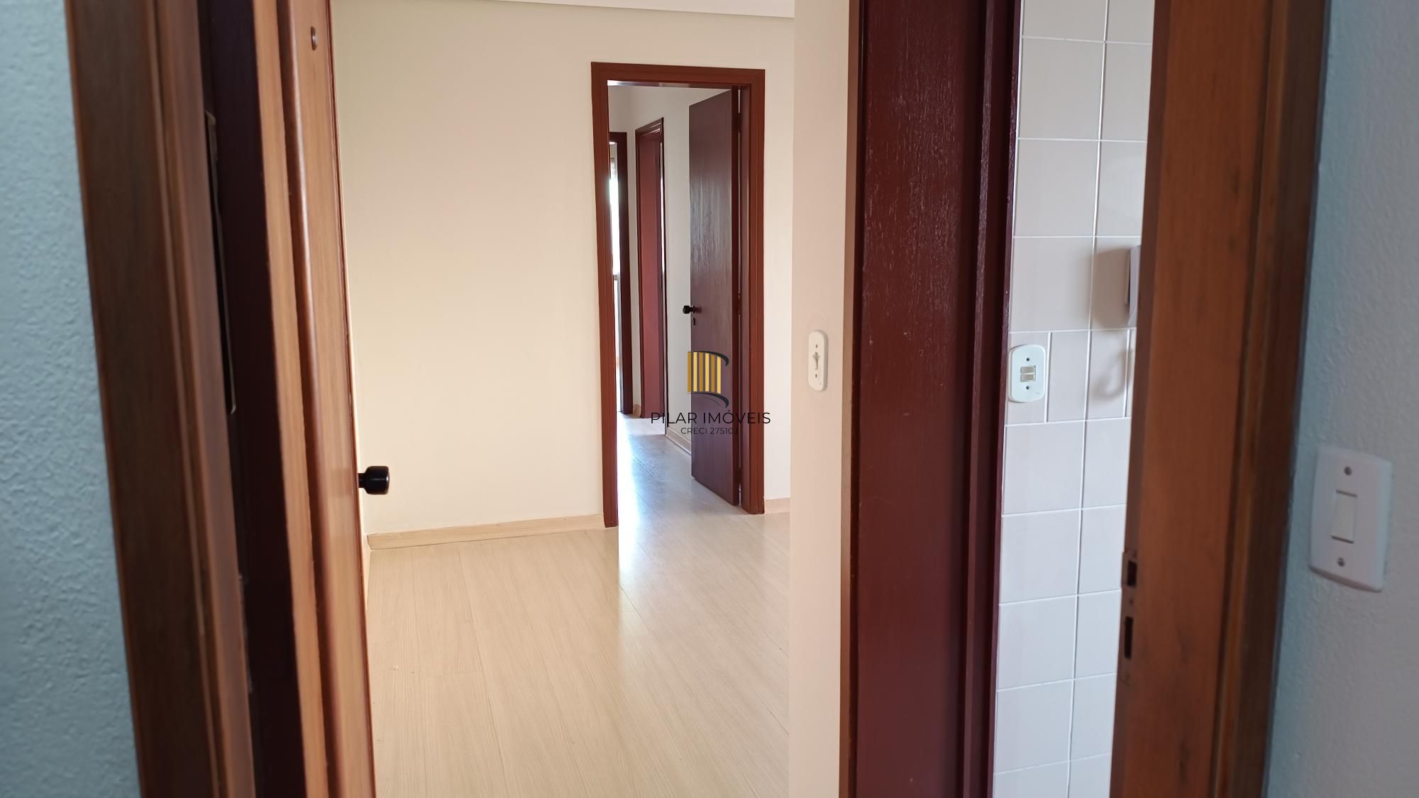 Apartamento 2 dormitórios 1 vaga no Bairro Menino Deus