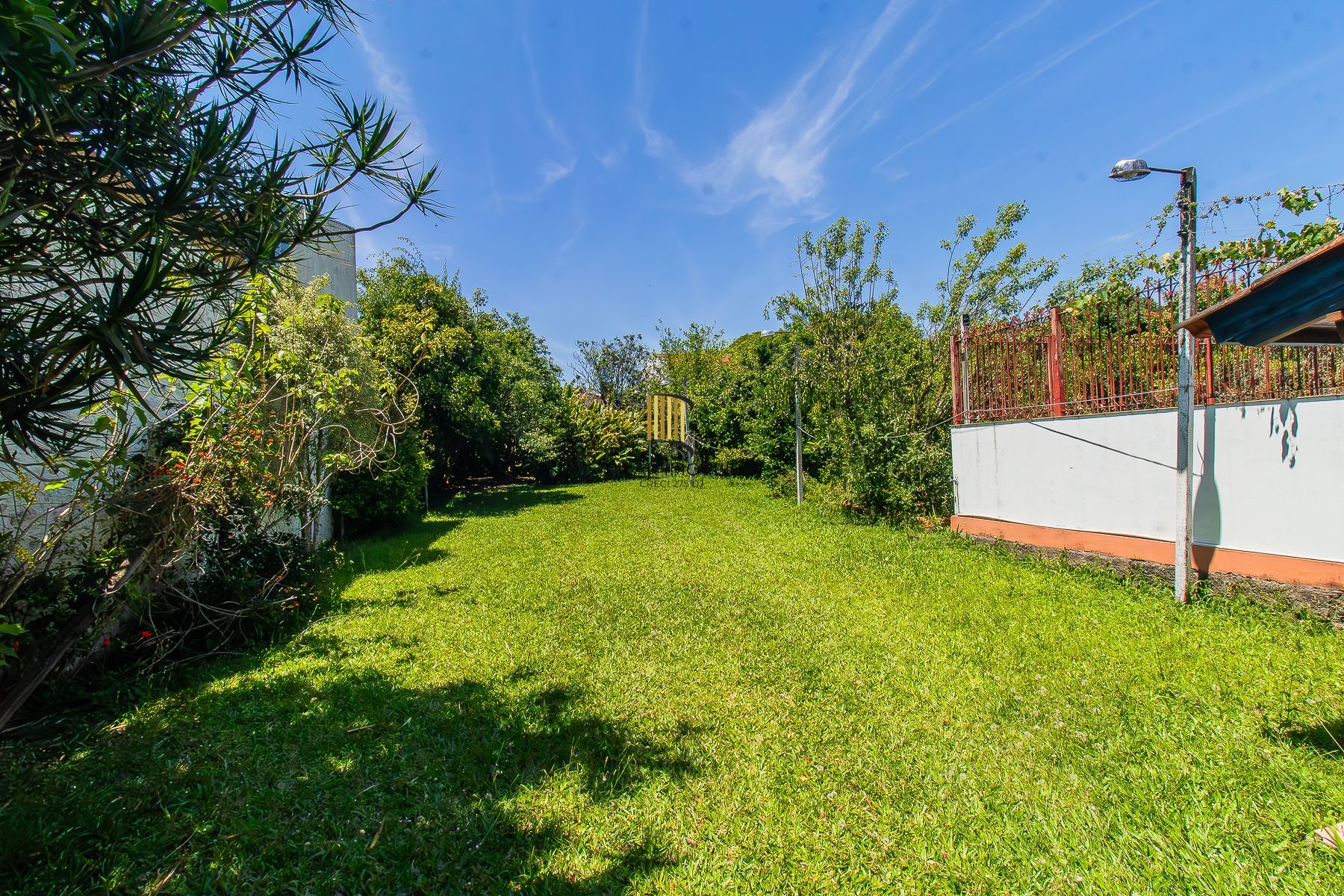 Casa com 5 dormitórios e muito mais