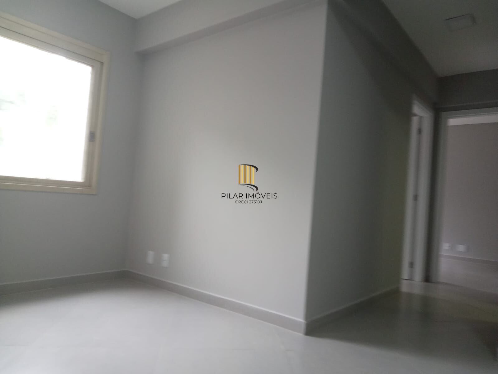 Apartamento dois dormitórios, reformado