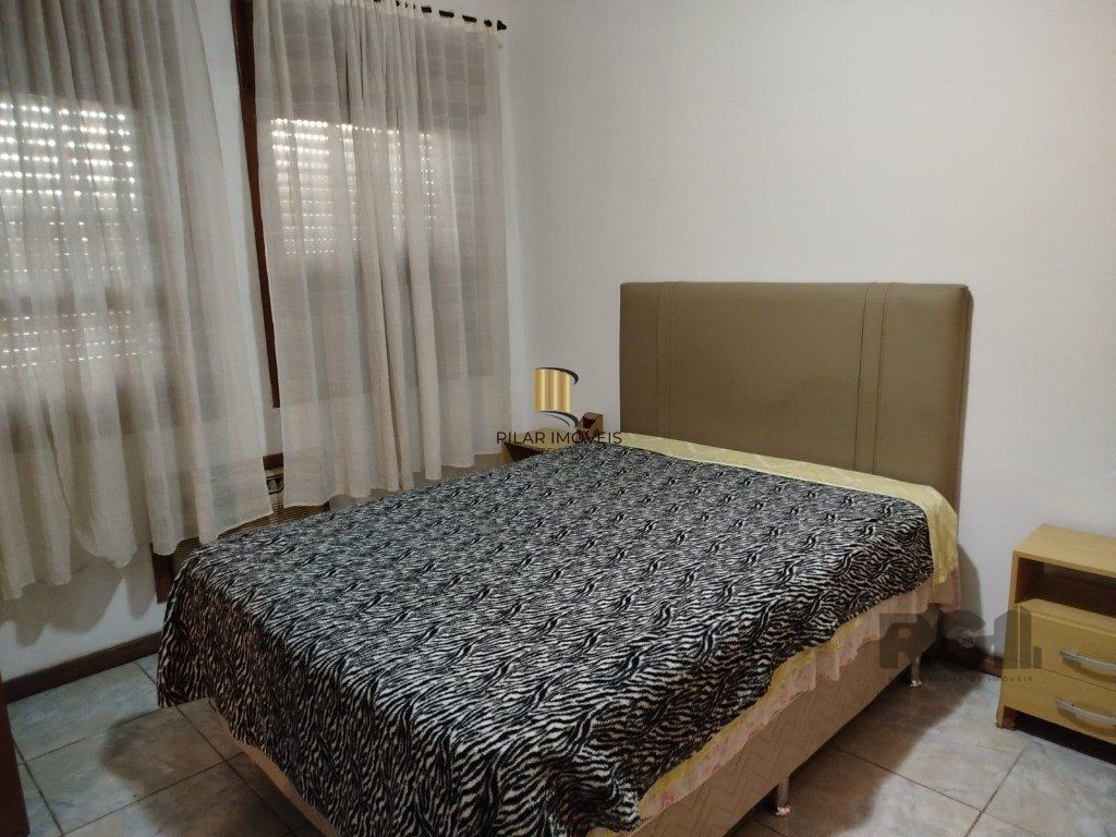 Casa térrea em ótimo estado.
