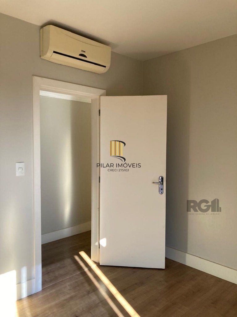 APARTAMENTO DE COBERTURA - 2 dorms. - 1 vaga - 118,02 m² - MENINO DEUS