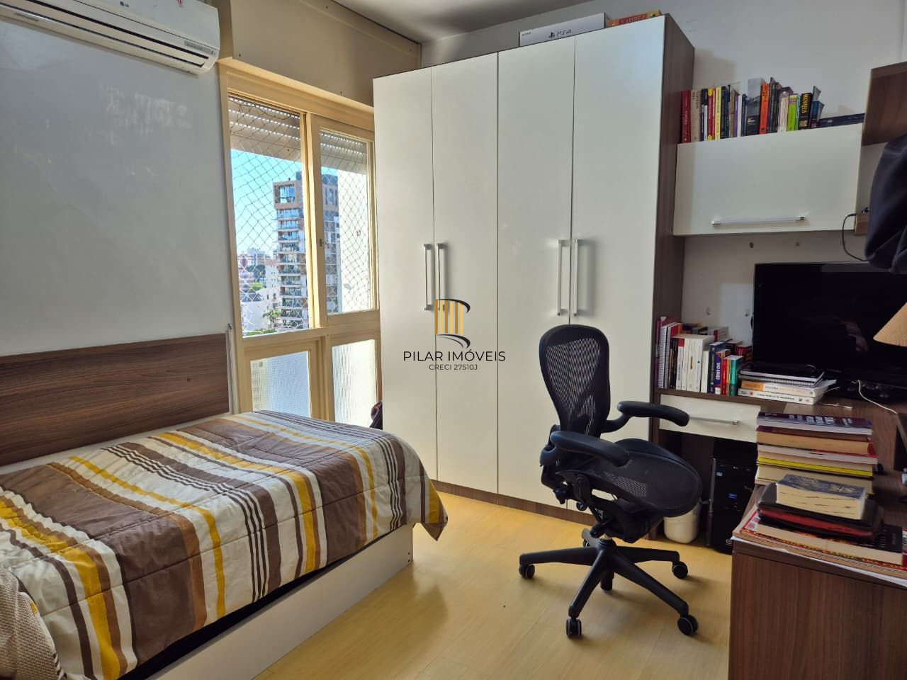 2D com Vaga na Barão do Triunfo