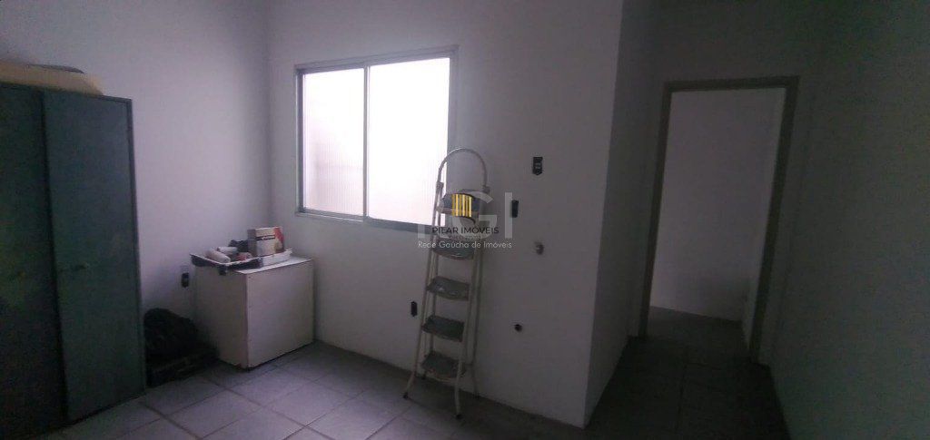 Casa para Venda - 100m², 3 dormitórios, 1 vaga - Menino Deus