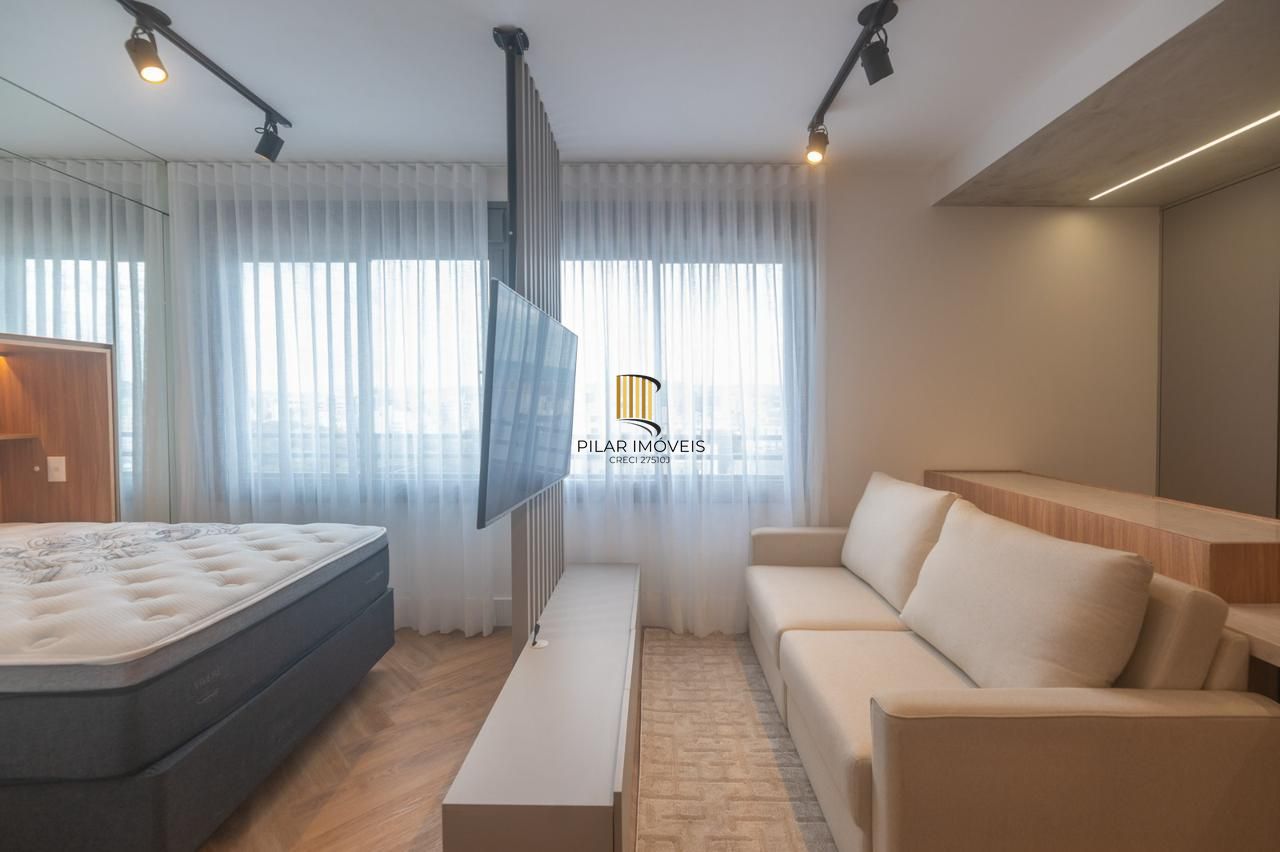 Apartamento tipo Stúdio, um dormitório em frente à Rendenção