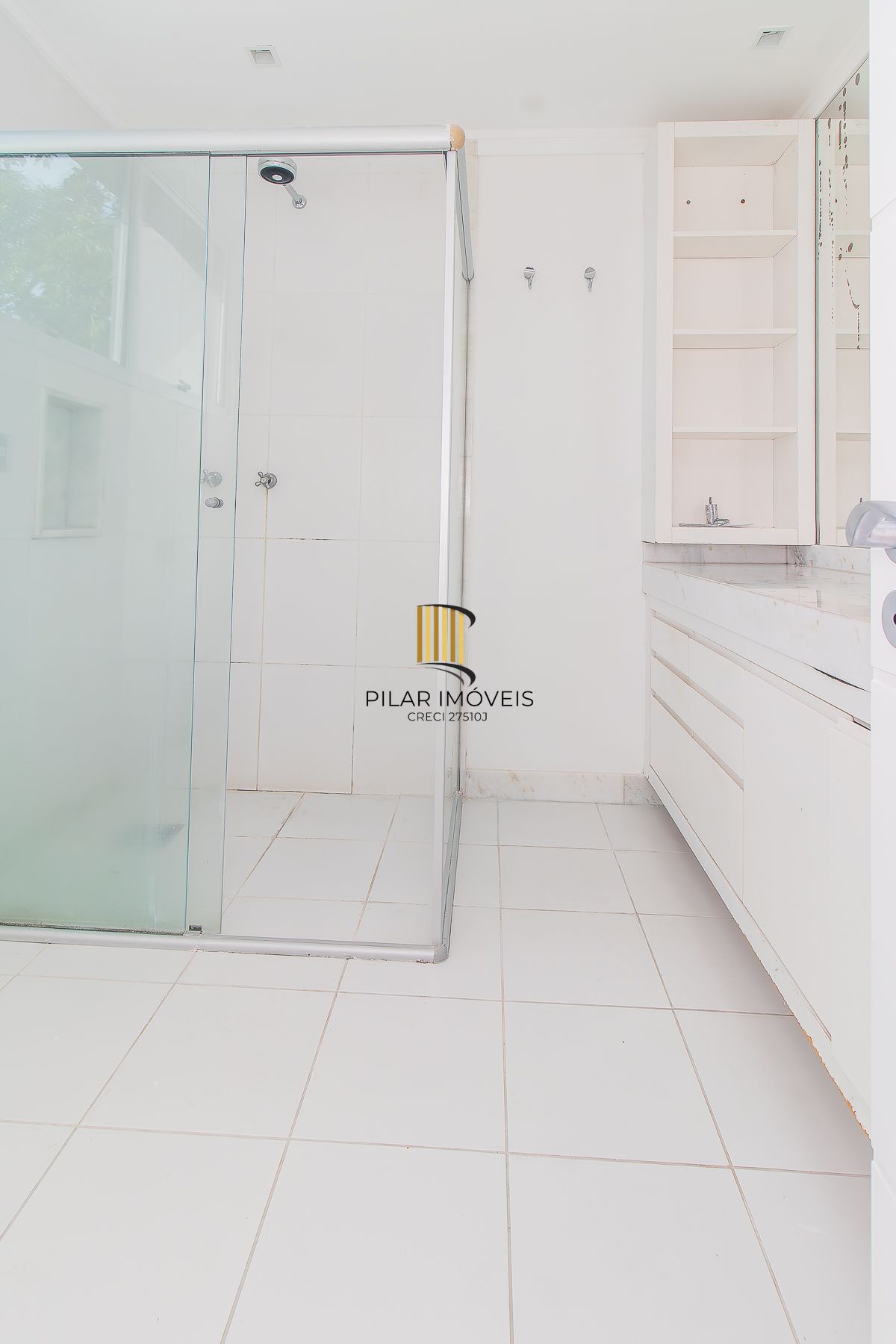 casa 271,84m²em condomínio 3 dormitórios 1 suite 3 vagas