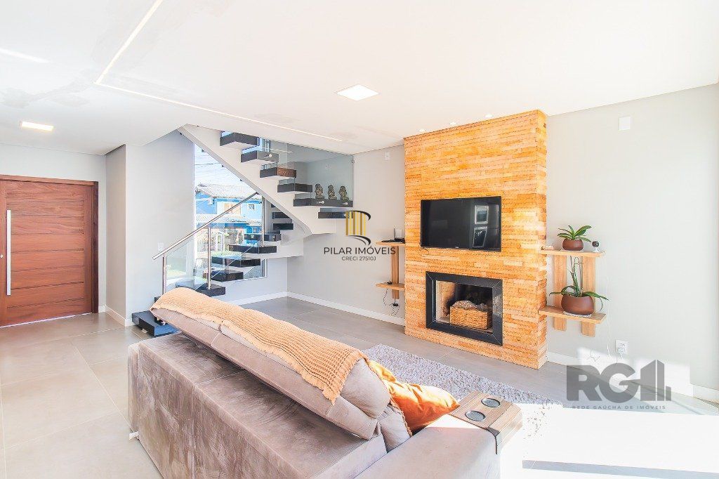 Casa Condominio para Venda - 170m², 3 dormitórios, sendo 1 suites, 1 vaga - São Lucas