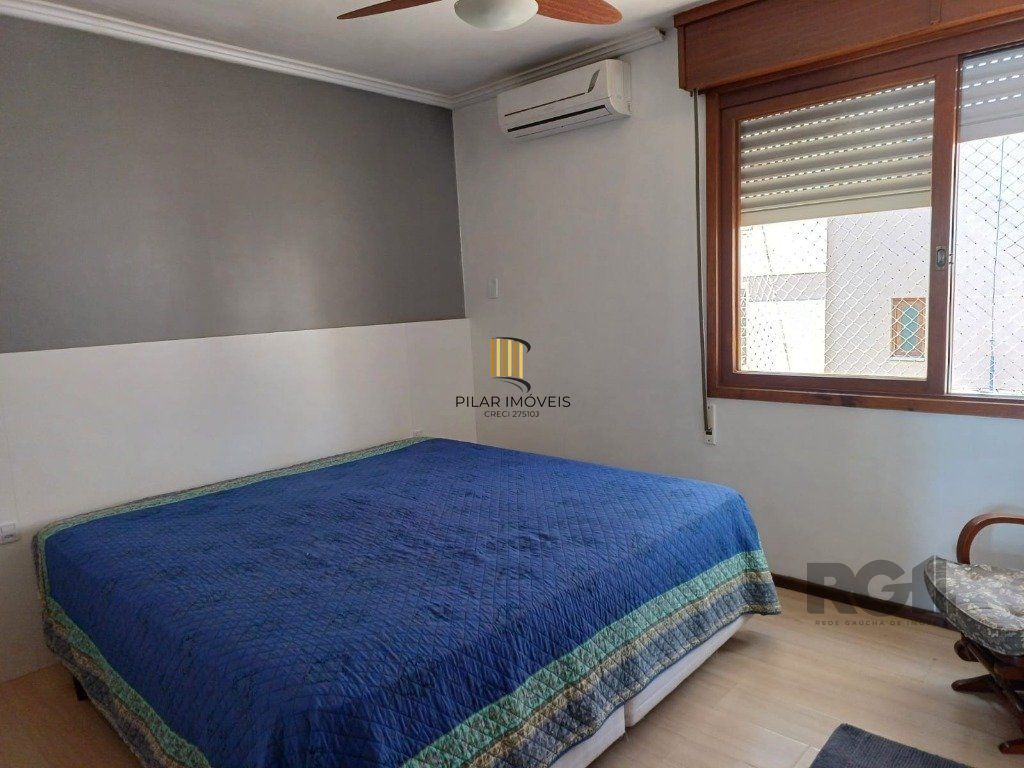 2D em 85m² com lareira e churrasqueira